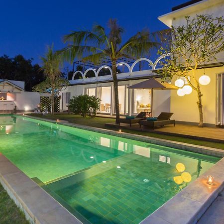 Villa Hasian Jimbaran Extérieur photo